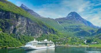 Welche Kleidung für Norwegen Kreuzfahrt? (Foto: Adobe Stock-Wolfgang)