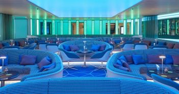 Hapag-Lloyd Cruises bietet 124 Routen auf den besten Schiffen der (Foto: Hapag-Lloyd Cruises)